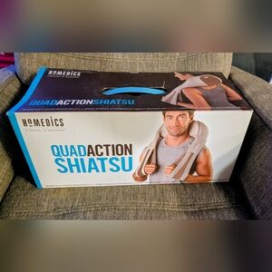Brand New Homedics QuadAction Shiatsu Massager with Heat